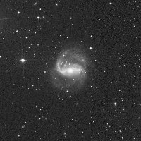 NGC 1672 — sky survey preview (NASA SkyView)