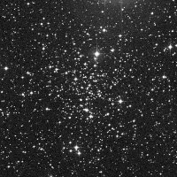NGC 2204 — sky survey preview (NASA SkyView)